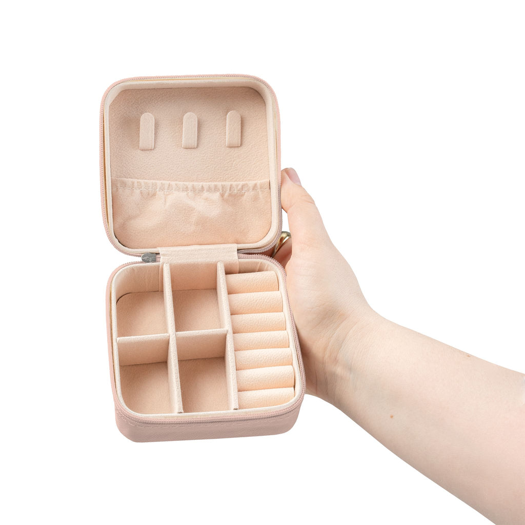 Cruise Jewelry Travel Case — Compact Pink Necklace & Earring Organizer